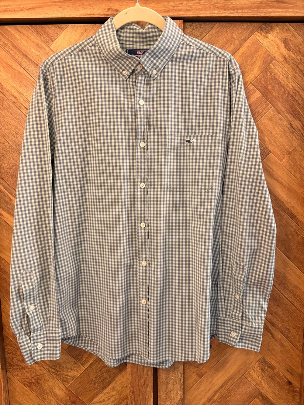Vineyard Vines Green and White Men’s Medium Gingham Button-Down Shirt